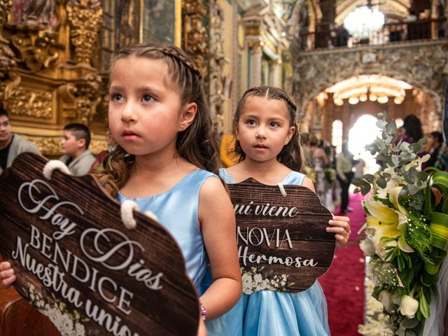 La boda de Mike y Thania en Cholula, Puebla 20