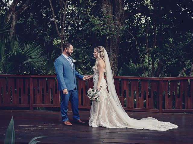 La boda de Clark y Stephanie en Playa del Carmen, Quintana Roo 7