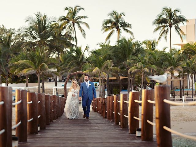 La boda de Clark y Stephanie en Playa del Carmen, Quintana Roo 22