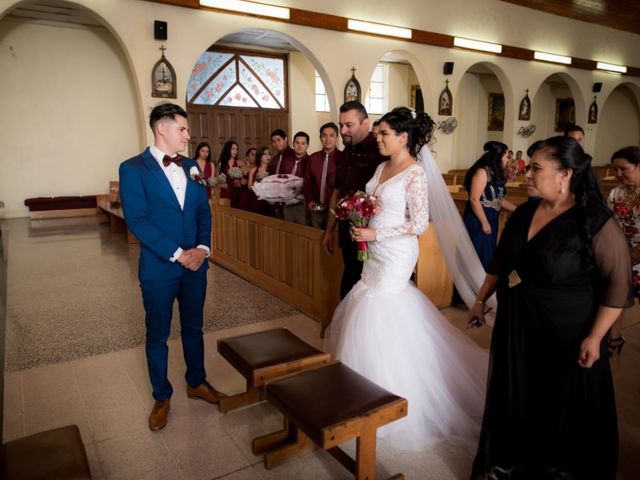 La boda de Mario y Yahaira  en Tijuana, Baja California 12