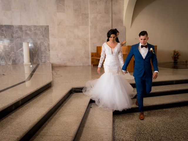La boda de Mario y Yahaira  en Tijuana, Baja California 23