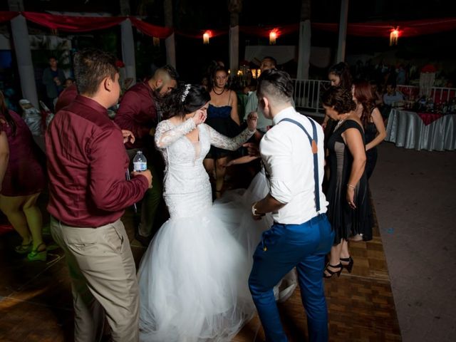 La boda de Mario y Yahaira  en Tijuana, Baja California 55