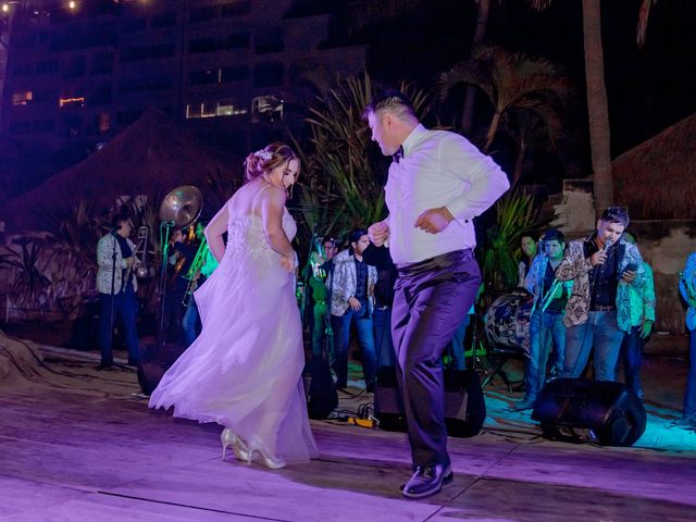 La boda de Ufuk y Mirna en Mazatlán, Sinaloa 42