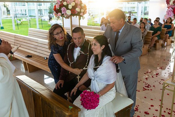 La boda de Alexander  y Lizbeth  en Cancún, Quintana Roo 20