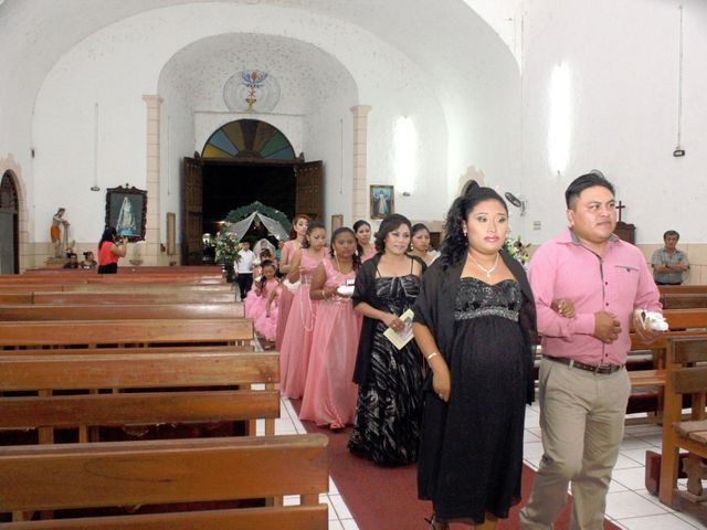 La boda de Wualter y Gralia en Peto, Yucatán 9