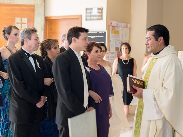 La boda de Pablo y Lorena en Saltillo, Coahuila 7