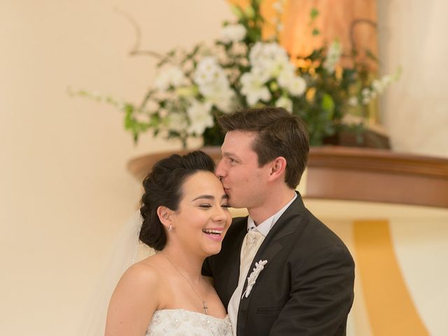 La boda de Pablo y Lorena en Saltillo, Coahuila 24