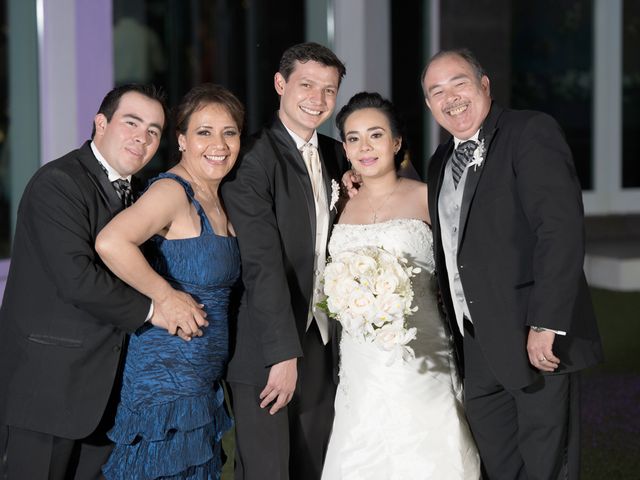 La boda de Pablo y Lorena en Saltillo, Coahuila 27