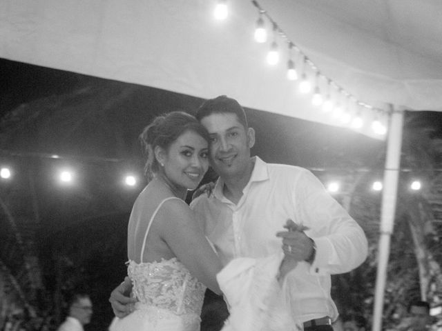 La boda de Miguel y Carla en Acapulco, Guerrero 57