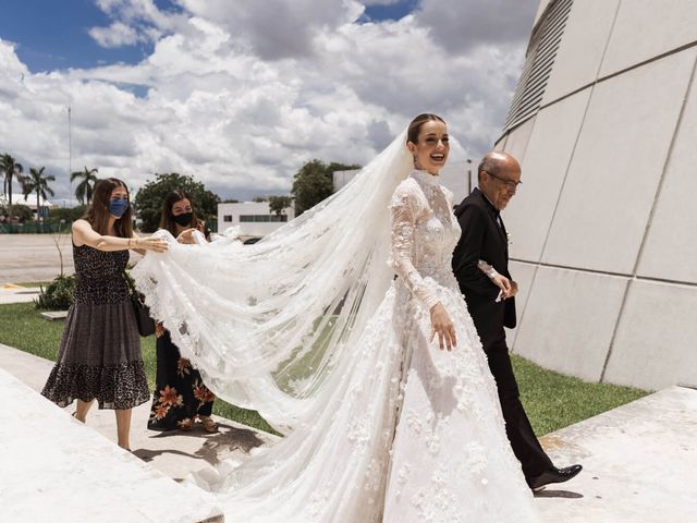 La boda de Fernando y Yohanna en Conkal, Yucatán 27