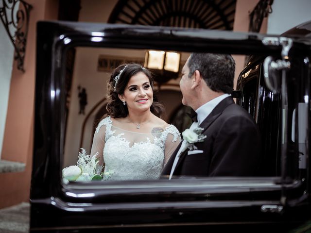 La boda de Marco y Crystal en Cholula, Puebla 24