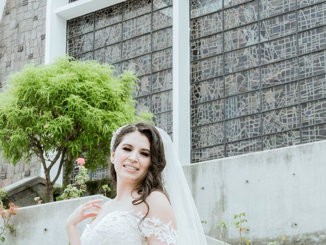 La boda de Leo y Brianna en Tijuana, Baja California 12