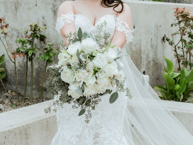 La boda de Leo y Brianna en Tijuana, Baja California 13