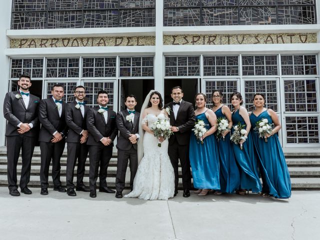 La boda de Leo y Brianna en Tijuana, Baja California 22