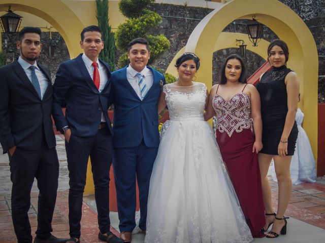 La boda de Alexis y Gaby  en Valle de Santiago, Guanajuato 6