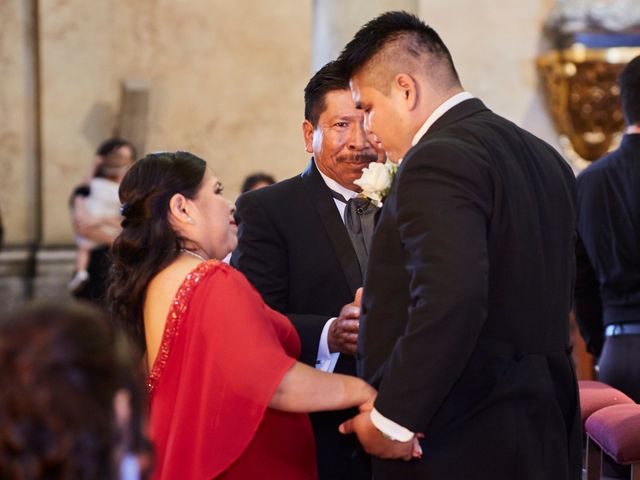 La boda de Marco Antonio y Bertha Elizabeth en Monterrey, Nuevo León 17