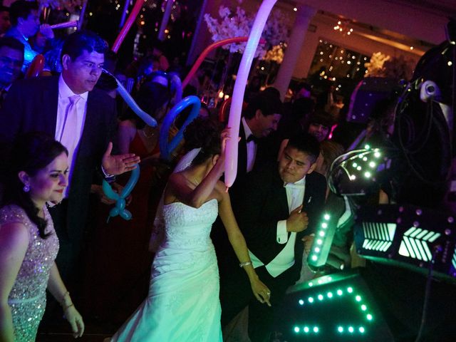 La boda de Marco Antonio y Bertha Elizabeth en Monterrey, Nuevo León 31