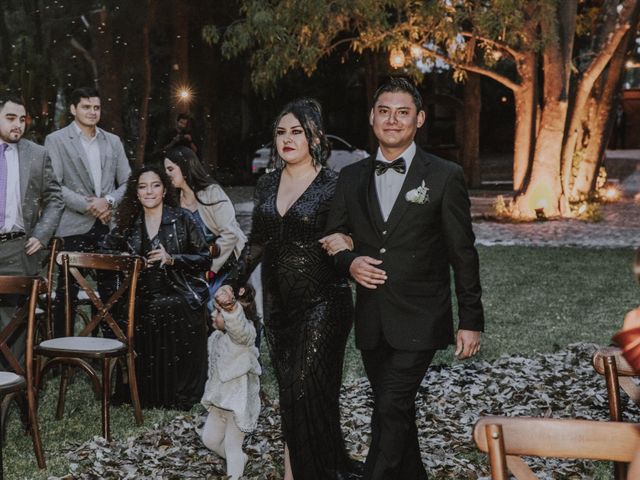La boda de Aldo y Paola en Ixtlahuacán de los Membrillos, Jalisco 12