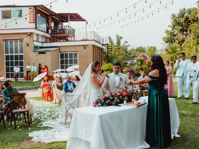 La boda de Loui y Yaz en Oaxtepec, Morelos 17