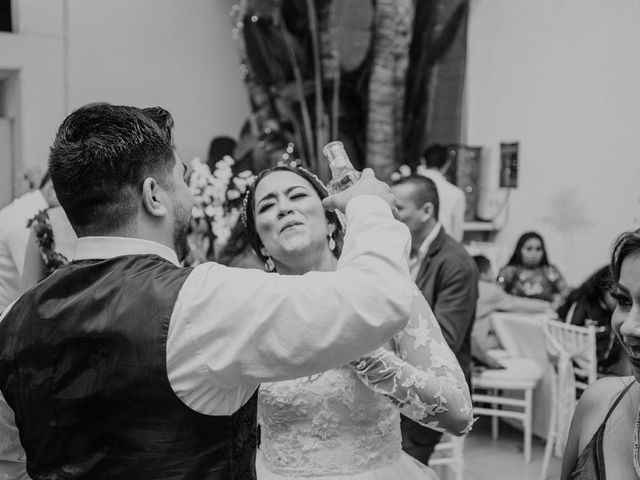 La boda de Karen Mayté y Alan Emmanuel en Tepic, Nayarit 9