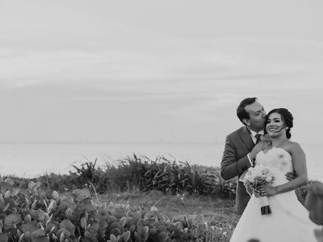 La boda de Fernando y Miriam en Boca del Río, Veracruz 35