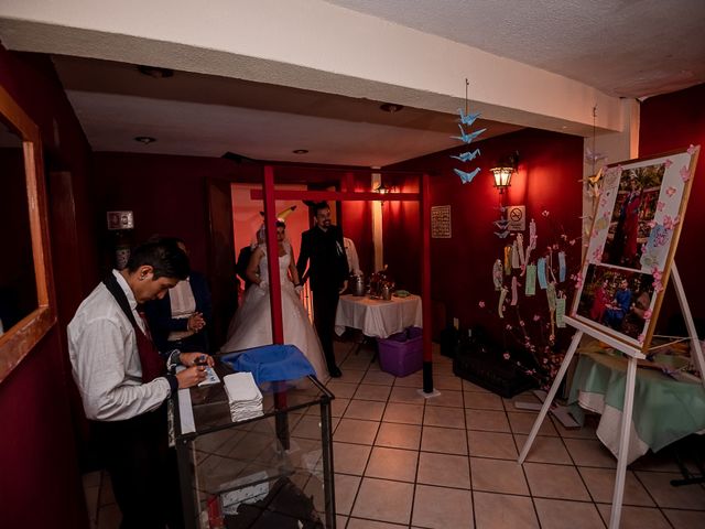 La boda de Miguel Ángel y Cynthia en Cuauhtémoc, Ciudad de México 44
