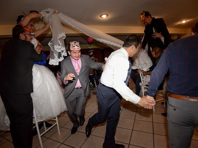 La boda de Miguel Ángel y Cynthia en Cuauhtémoc, Ciudad de México 56