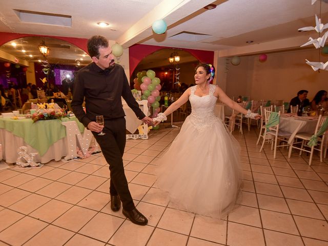 La boda de Miguel Ángel y Cynthia en Cuauhtémoc, Ciudad de México 60