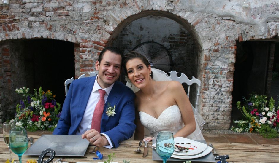 La boda de Luís Fuentes y Viviana Córdoba en Yautepec, Morelos