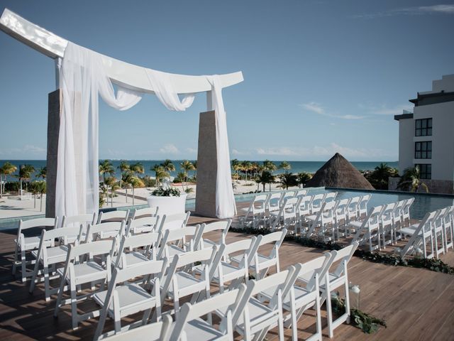 La boda de Kristofer y Allie en Cancún, Quintana Roo 38
