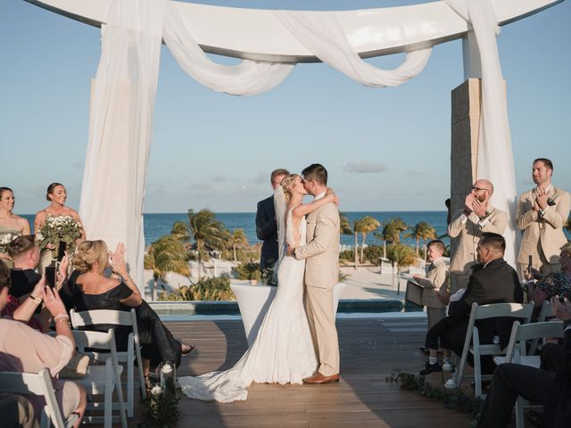 La boda de Kristofer y Allie en Cancún, Quintana Roo 48