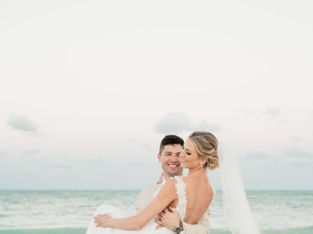 La boda de Kristofer y Allie en Cancún, Quintana Roo 61