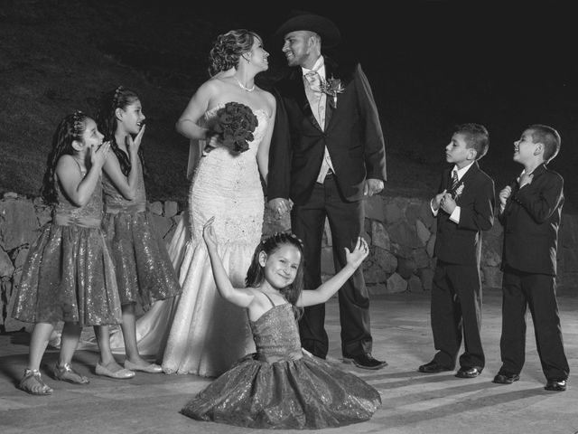 La boda de Alejandro y Ara en Chihuahua, Chihuahua 13