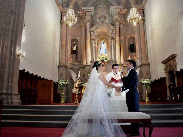 La boda de René y Guadalupe en Querétaro, Querétaro 13