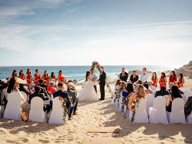 La boda de Oleksander y Chloe en Cabo San Lucas, Baja California Sur 35