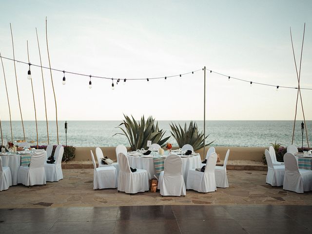 La boda de Oleksander y Chloe en Cabo San Lucas, Baja California Sur 57