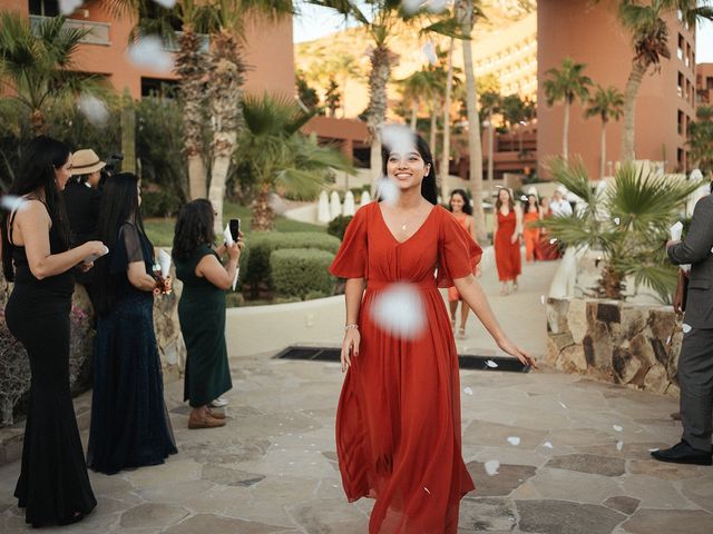 La boda de Oleksander y Chloe en Cabo San Lucas, Baja California Sur 62