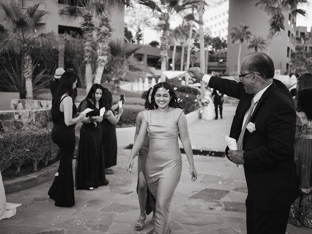 La boda de Oleksander y Chloe en Cabo San Lucas, Baja California Sur 65