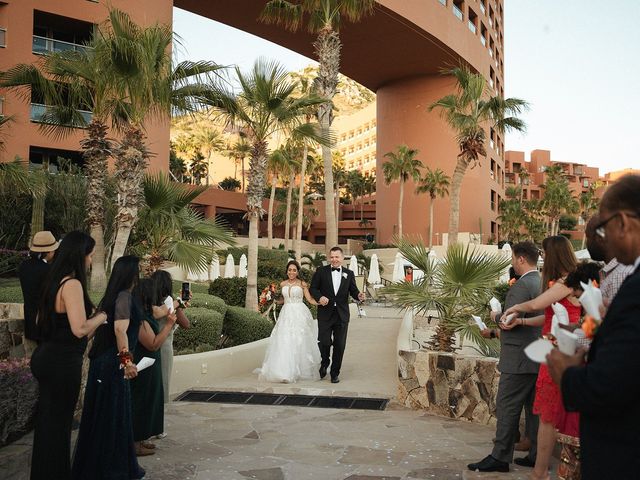 La boda de Oleksander y Chloe en Cabo San Lucas, Baja California Sur 66
