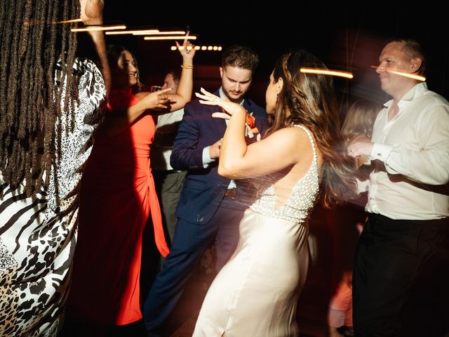 La boda de Oleksander y Chloe en Cabo San Lucas, Baja California Sur 89