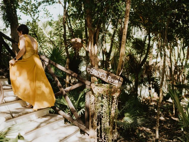 La boda de Humberto y Lil en Playa del Carmen, Quintana Roo 28