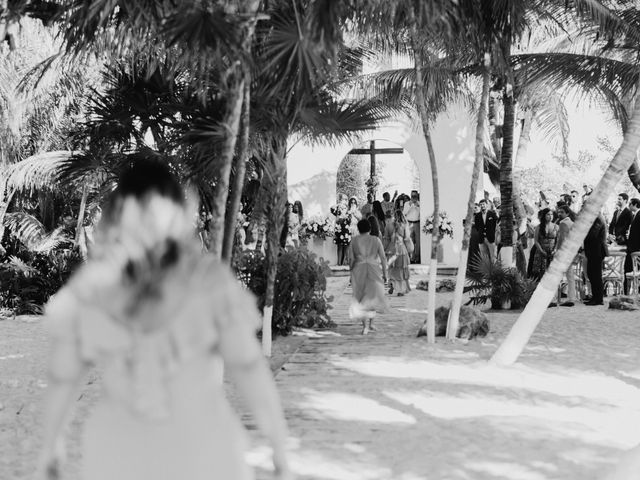 La boda de Humberto y Lil en Playa del Carmen, Quintana Roo 45