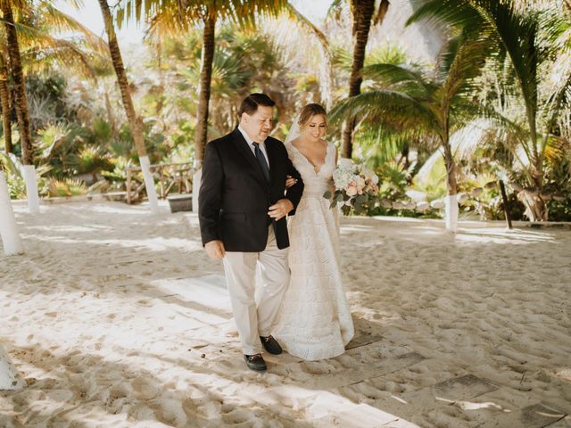 La boda de Humberto y Lil en Playa del Carmen, Quintana Roo 49