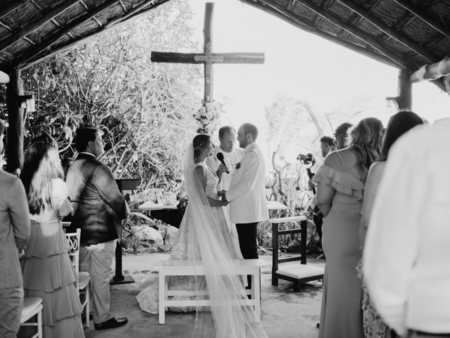 La boda de Humberto y Lil en Playa del Carmen, Quintana Roo 61