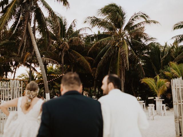 La boda de Humberto y Lil en Playa del Carmen, Quintana Roo 94