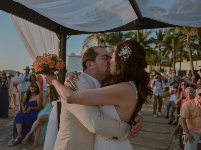 La boda de Juan Carlos y Nadia en Mazatlán, Sinaloa 20