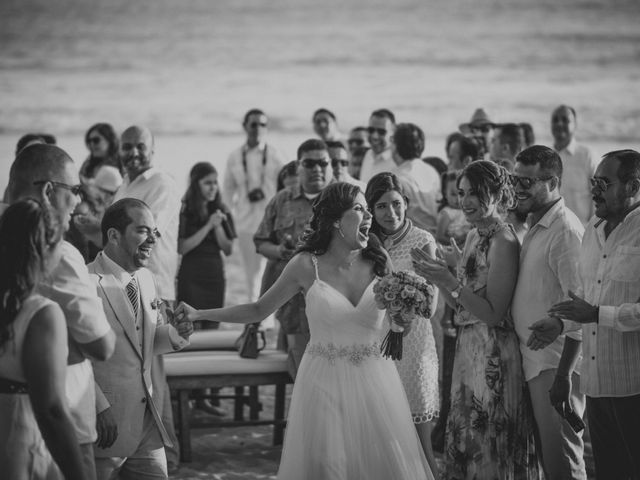 La boda de Juan Carlos y Nadia en Mazatlán, Sinaloa 22