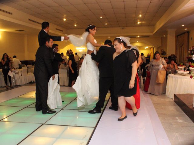 La boda de Alejandro y Karla  en Ciudad Madero, Tamaulipas 38