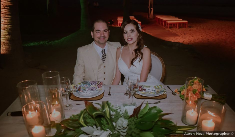 La boda de Juan Carlos y Nadia en Mazatlán, Sinaloa