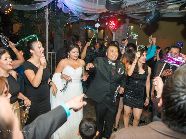 La boda de Edgar  y Zuleyma  en Tonalá, Jalisco 15